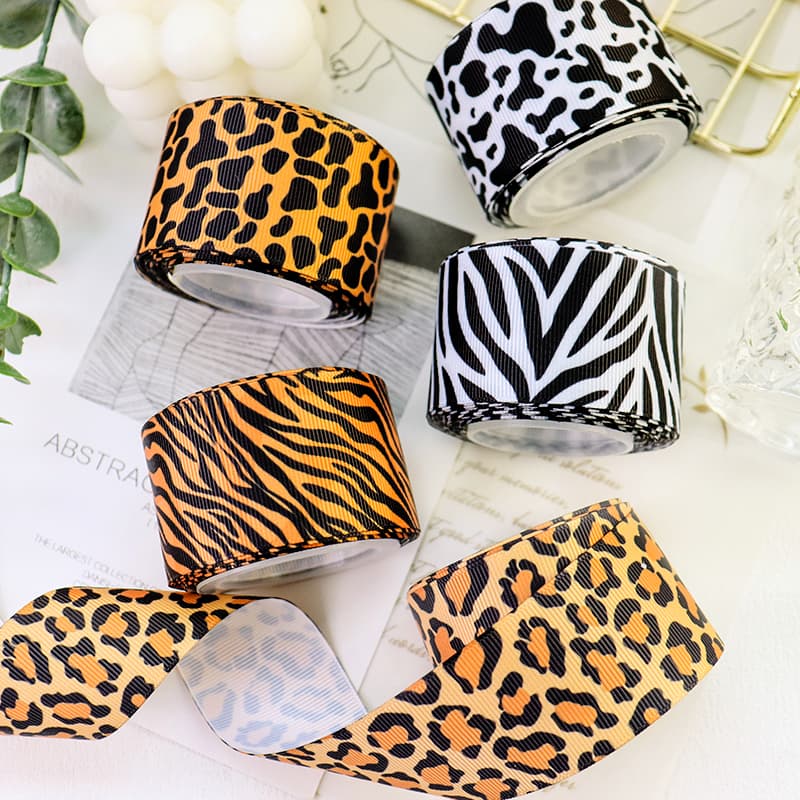 safari animal ribbon