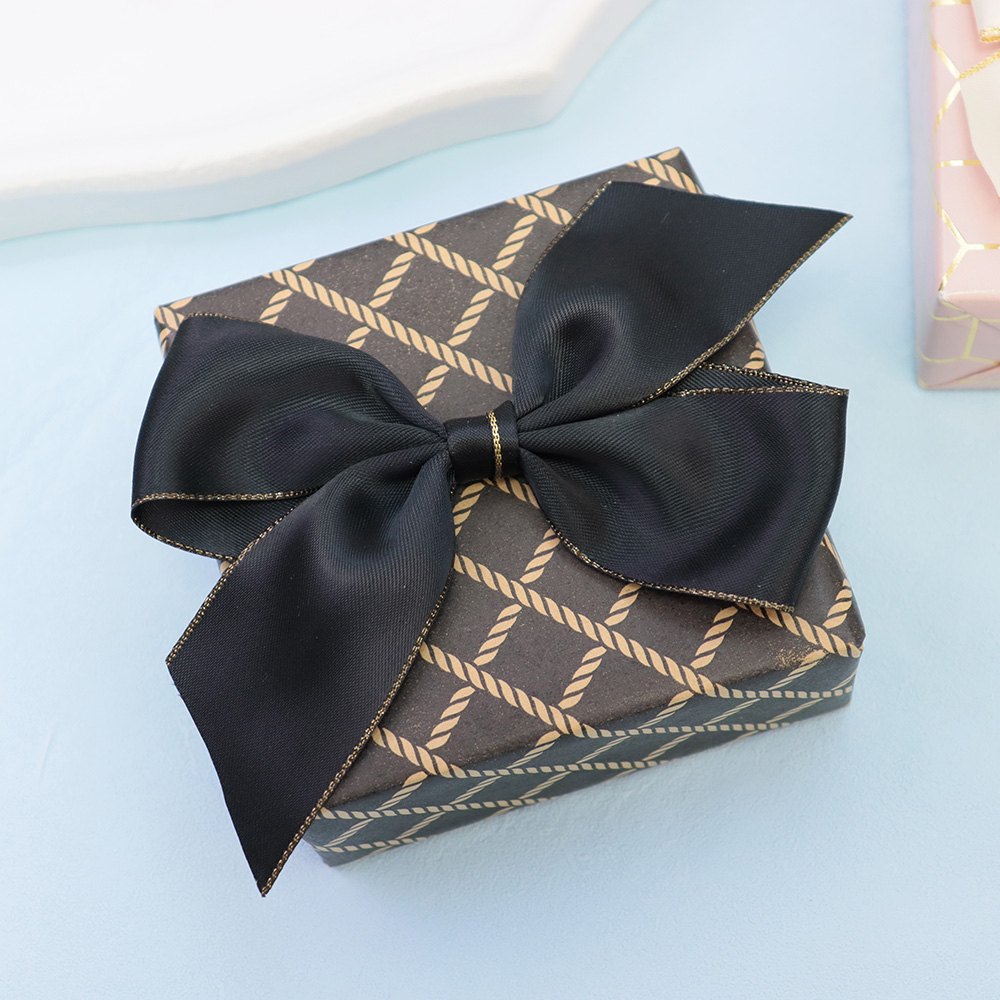 ribbon bow for gift